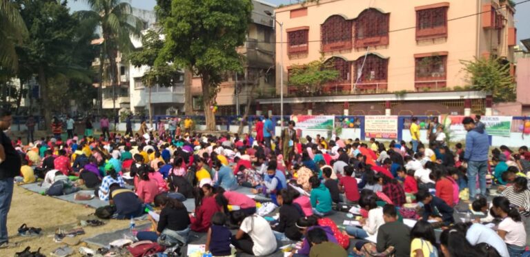 A Riot of Colors: Lake Gardens Falguni Sangha’s All Bengal Sit and Draw Competition