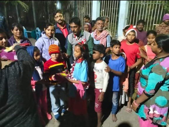 A Heartwarming Christmas: Spreading Joy with Street Children in Kolkata